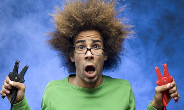 mơ bị điện giật